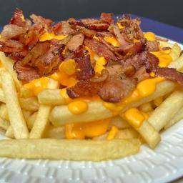 imagem Batata M + Cheddar + Bacon