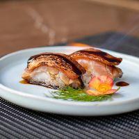 imagem Niguiri De Atum Com Bacon e Teriaky