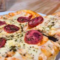 imagem PIZZA BROTAO CALABRESA