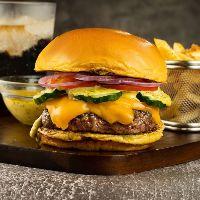 imagem 2 Clássicos Burguers + Batata palito (M) + Coca 350ml