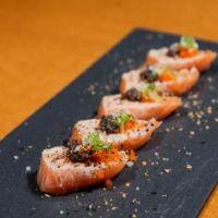 imagem Sashimi de salmão trufado