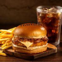 imagem Combo Chicken Bacon Fanzaço + Batata + Bebida