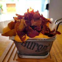 imagem Batata rustica com queijo e bacon