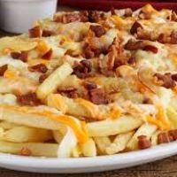 imagem Batata P com cheddar e bacon