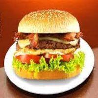 imagem 11 Egg Bacon Salada( pão , 2 carnes ,bacon , ovo salada maionese , alface , tomate , milho e batata pallha )