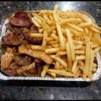 imagem Churrasco misto com fritas