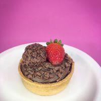imagem Tartelete brigadeiro ao leite com morango