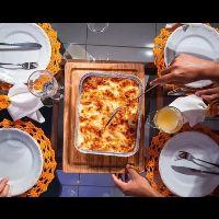 imagem Combo Família 4 lasanhas com Arroz e Coca-Cola 2lt