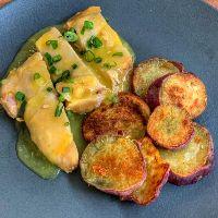 imagem R40) PEITO DE FRANGO ASSADO + MOLHO DE LARANJA + BATATA DOCE ASSADA