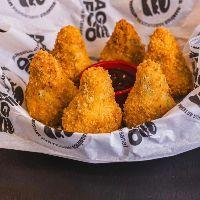 imagem Coxinha de Galinha Crocante