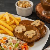 imagem Carne Assada Recheada ao Molho Madeira