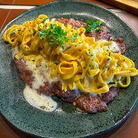 imagem Paillard e Fettuccine Alfredo