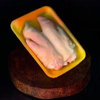 imagem BANDEJA 500G PÉ SUÍNO SALGADO