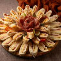 imagem Tábua de Canapés Pasta Ervas Finas 