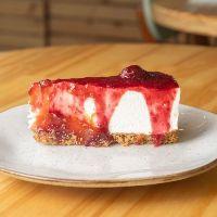 imagem Fatia Cheesecake com Morango
