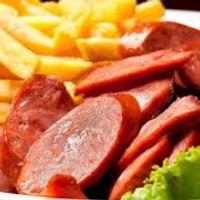 imagem Mista de Calabresa acebolada c/ batata frita.
