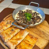 imagem Mix de Funghi e Fonduta de Formagio
