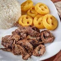 imagem Bifinho Com Batata Sorriso