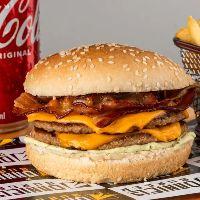 imagem Combo Duplo Cheddar Bacon