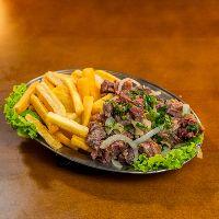 imagem Porção de Carne Seca Com Mandioca Frita