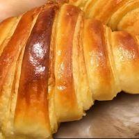 imagem Croissant Artesanal sem Recheio