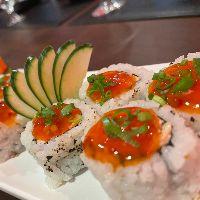 imagem Uramaki Salmão Grelhado 