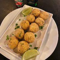imagem Bolinho de Bacalhau - 10 Unid.