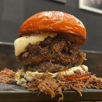 imagem Burger de Costela com Abacaxi - Novidade!