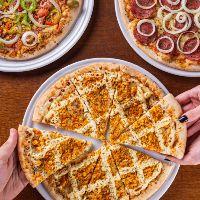 imagem 2 Pizzas 35cm + Broto doce 25cm + Refrigerante 2L (Casadinha)