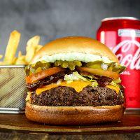 imagem Combo | Burger Argentino + Fritas + Refri Lata 
