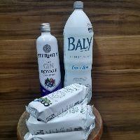 imagem Combo Gin Eternity Royale 900ml ( 5gelo coco 1 Baly coco  )