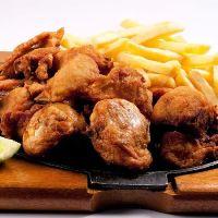imagem Frango á Passarinho c/ Fritas ou Aipim