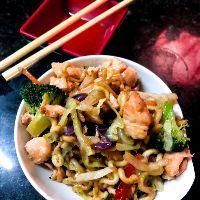 imagem Yakissoba de Salmão - 500g
