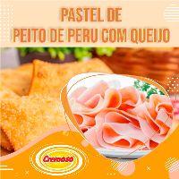 imagem Pastel de Peito de Peru e Queijo