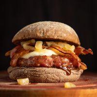 imagem Marquês Burger + fritas