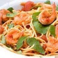 imagem Yakissoba ao Molho de Tomate c/ Camarão