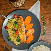 imagem Salmão com Legumes