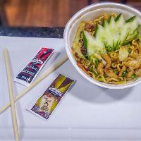 imagem yakisoba de frango 300g
