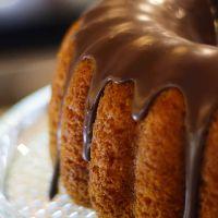imagem Bolo de cenoura com chocolate -fatia