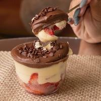 imagem Bombom no Pote Cremoso Morango