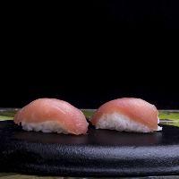 imagem Niguiri Atum