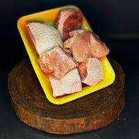 imagem BANDEJA 500G GALINHA VELHA CORTADO