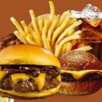 imagem Pcq + Tourus Burguer + Batata M + Coca-Cola 350ml + Brownie tradicional