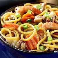imagem Yakisoba Misto com Camarão