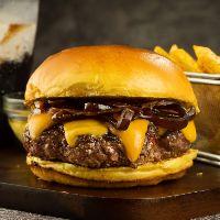 imagem 2 Tourus Burgers + Batata palito (M) + Coca 350ml