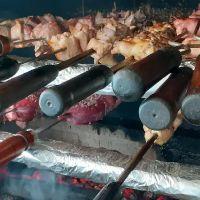 imagem 200g de Alcatra, 100g Coração, 100g Frango, 100g Linguiça