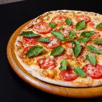 imagem Pizza Média (6 fatias)