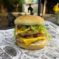 imagem X-Burguer Duplo Com Bacon