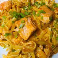 imagem Talharim ao Sugo C/ Frutos do Mar (serve 1 pessoa)