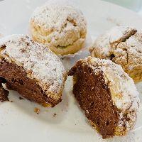 imagem Choux Cream de Mousse de Creme de Avelã com Cacau